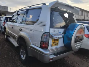 Toyota Land Cruiser Prado 2000