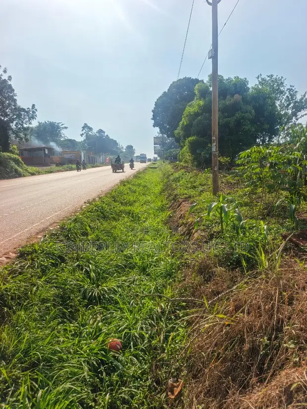 Commercial Plot for Sale - Wakiso Nkowe - 1