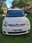 Toyota Sienta 2008 Off White - 2