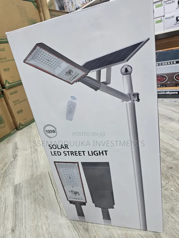 Commercial 100W Solar Street Light with Remote - 1