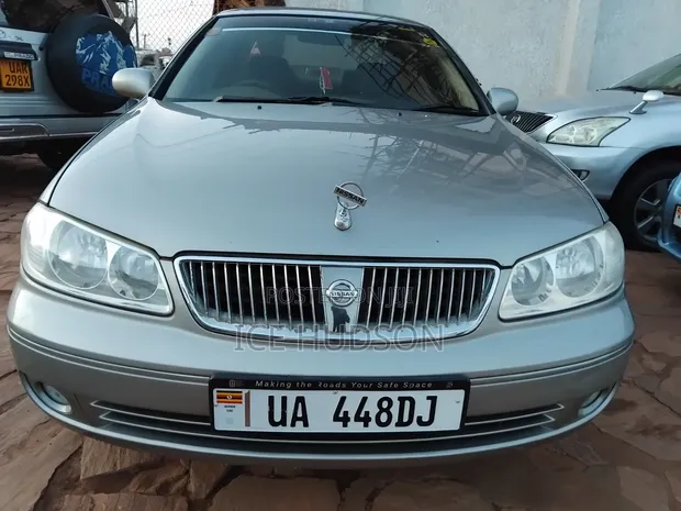 Nissan Bluebird 2007 Gray - 1