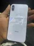 Apple iPhone X 64GB White - 1
