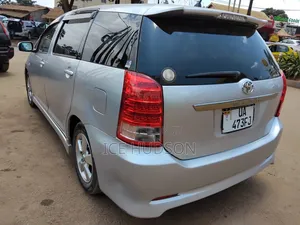 Toyota Wish 2009 Silver