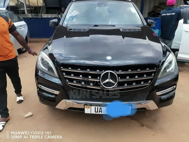 Mercedes-Benz M Class 2013 Black - 1