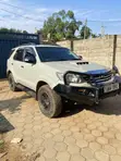 Toyota Fortuner 3.0 D RWD 2015 Gray - 4