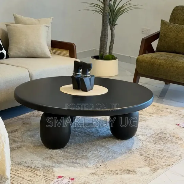 Glossy Black Modern Centre Table - 1