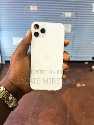 Apple iPhone 11 Pro 64GB White
