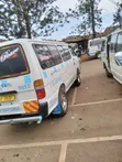 Toyota HiAce 2002 White - 3