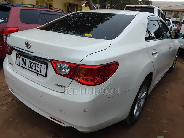 Toyota Mark X 2013 White - 1