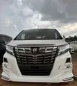 Toyota Alphard 2.5 Petrol AWD 2017 - 1