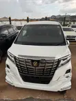 Toyota Alphard 2.5 Petrol AWD 2017 - 3