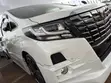Toyota Alphard 2.5 Petrol AWD 2017 - 4