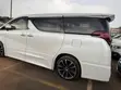 Toyota Alphard 2.5 Petrol AWD 2017 - 5