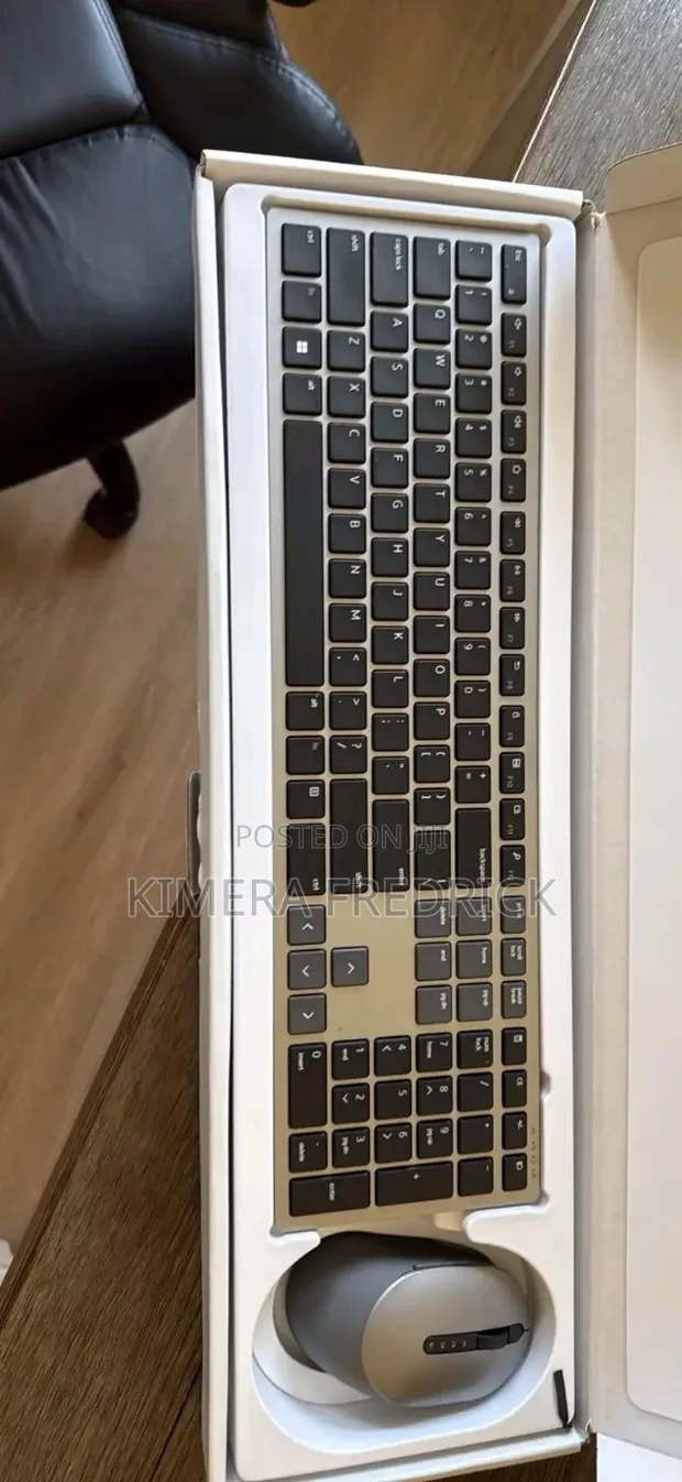 Logitech MK7321W Wireless Keyboard and Mouse Combo - 1