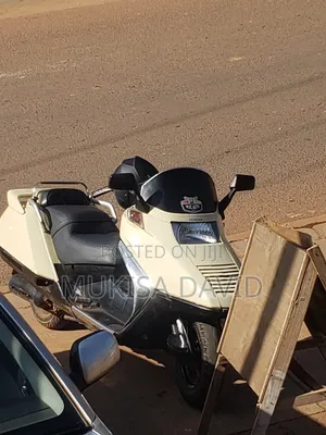 Honda Forza 2000 Beige Scooter
