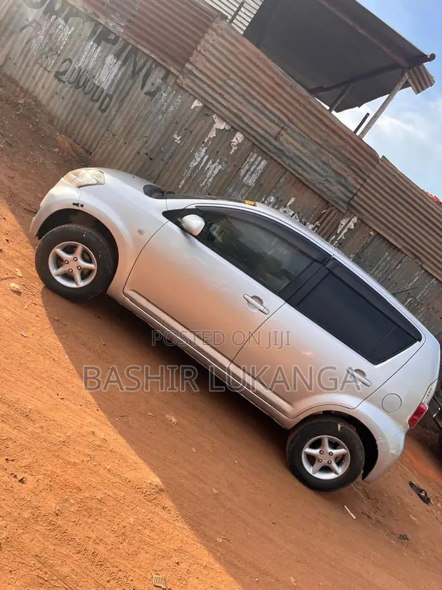 Toyota Passo 2008 Silver - 1