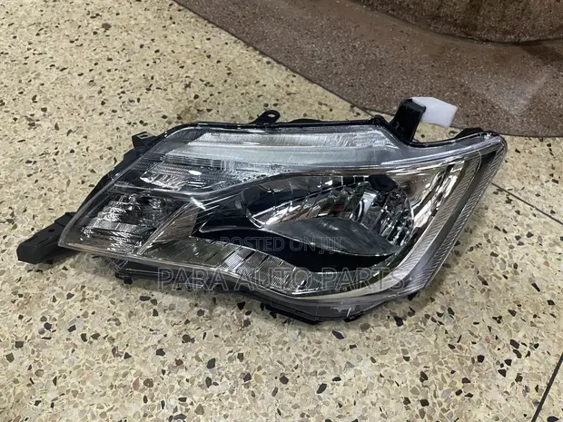 Toyota Corolla Fielder/Axio (2012-2015) Headlight - 1