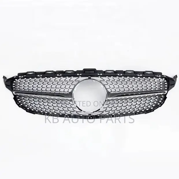 Mercedes-Benz C-Class W205 Front Diamond Grille - 1