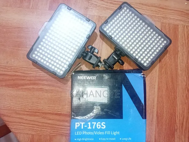 Neewer On-Camera LED Video Lights - 1