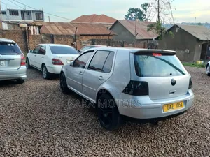 Volkswagen Golf 2002 Silver