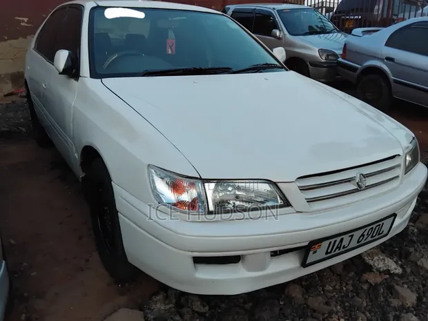 Toyota Premio 2001 Off White - 1