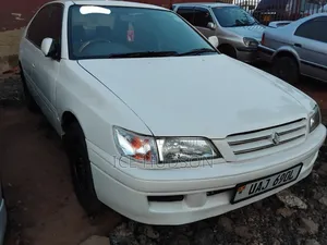 Toyota Premio 2001 Off White