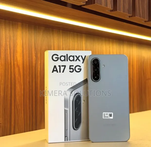 New Samsung Galaxy A17 5G 256GB Gray - 1