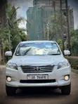 Toyota Vanguard 2012 White - 1