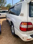 Toyota Land Cruiser HDJ 100 2000 White - 4