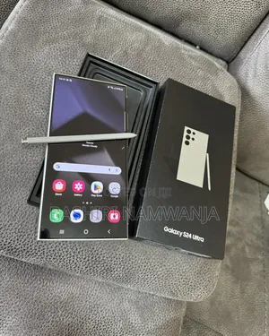 New Samsung Galaxy S24 Ultra 256GB