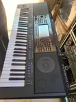 Yamaha PSR-SX900 Keyboard - 2