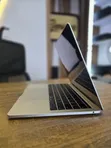 Apple MacBook Pro 2017 13" Core i5, 8GB RAM, 256GB SSD - 3