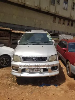 Toyota Noah 2.0 AWD (8 Seater) 2001 Silver