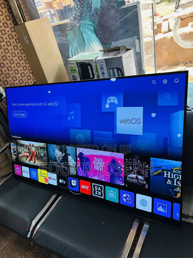 LG 55" OLED Smart TV - 1