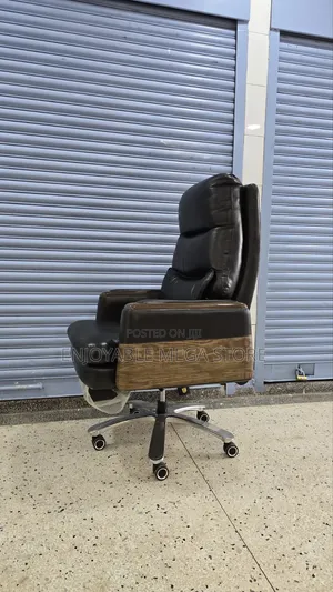 Executive Office Chair - Brand New