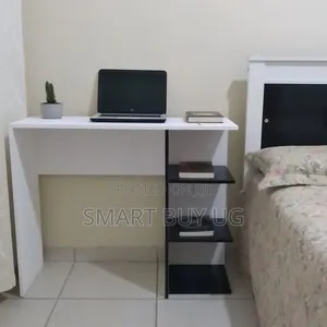 Modern Office Desk / Home Office Table