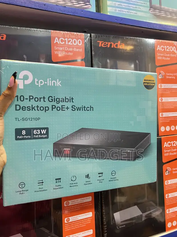 TP-Link 10-Port Gigabit PoE+ Desktop Switch - 1