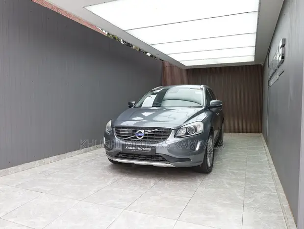 Volvo XC60 2016 Gray - 1