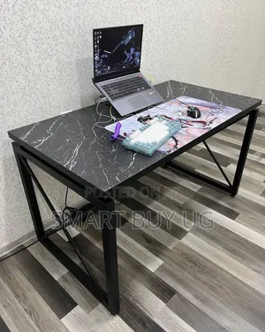 Executive Office Table / Work Desk
