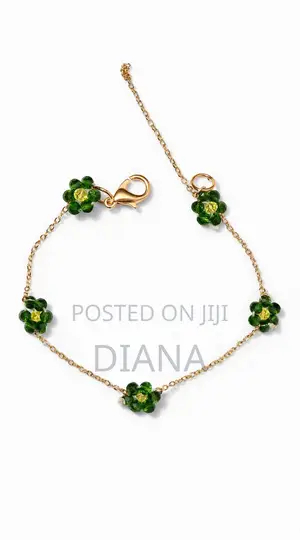 Women's Daisy Bracelet
