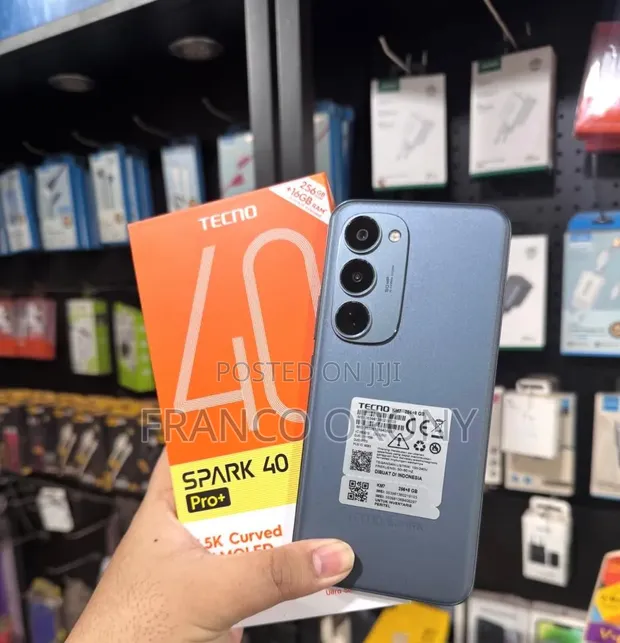 New Tecno Spark 40 Pro+ 256GB Black - 1