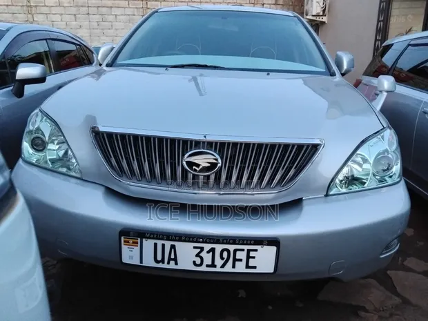 Toyota Harrier 2011 Silver - 1