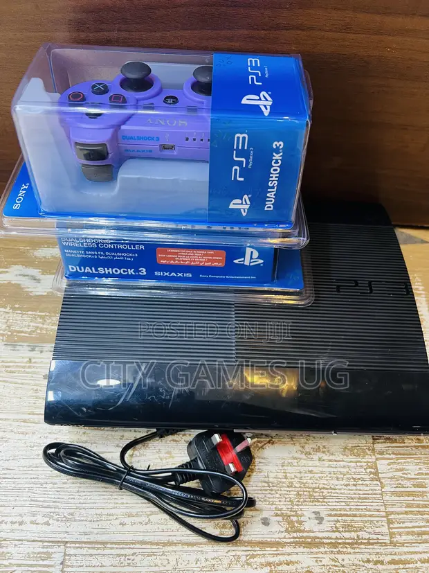 UK Used PlayStation 3 Super Slim Console - Black - 1