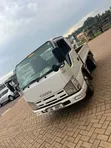 Isuzu ELF Truck 2020 White - 4