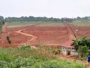 Gayaza-Busukuma Estates Land on Tarmac