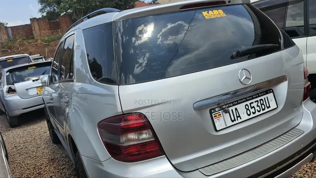 Mercedes-Benz M Class 2009 Silver - 1