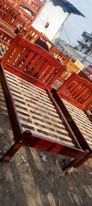 4x6 Thailand Design Wooden Bed