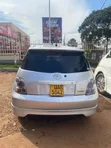 Toyota IST 2005 Silver - 3