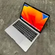 Apple MacBook Air 2019 - 13" Core i5, 8GB RAM, 256GB SSD - 1