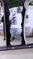 Foldable Mirror with Zigzag Sides - 2